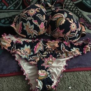 Women’s bikini
